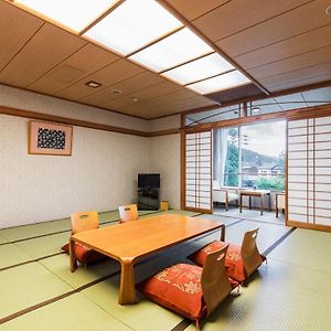 Japanese-Style Room